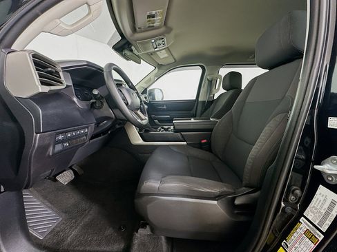 Used 2023 Toyota Tundra SR5 w/ SR5 Convenience Package AWD/4WD image 13