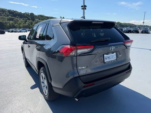 Certified 2023 Toyota RAV4 LE FWD image 9