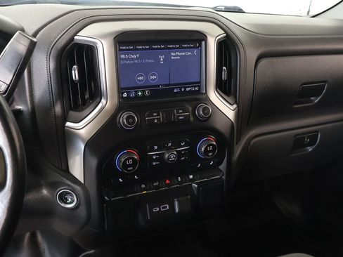 Used 2021 Chevrolet Silverado 1500 LT AWD/4WD image 5