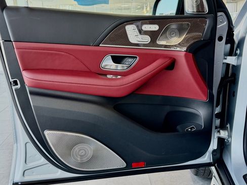 New 2026 Mercedes-Benz GLS 63 AMG 4MATIC image 15