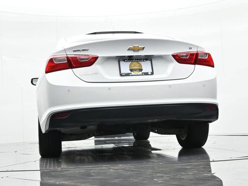 Used 2024 Chevrolet Malibu LT FWD image 19