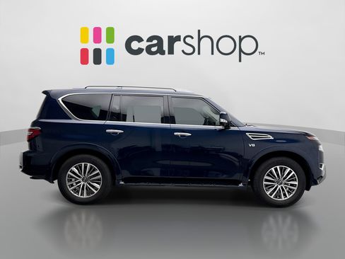 Used 2022 Nissan Armada SL w/ Captain's Chairs Package AWD/4WD image 6