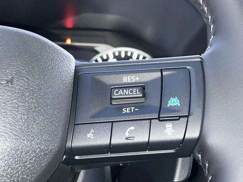 New 2026 Nissan Rogue SV w/ Cold Weather Package AWD/4WD image 19