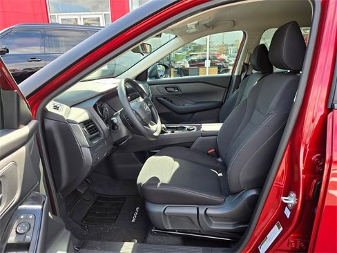New 2026 Nissan Rogue S image 14