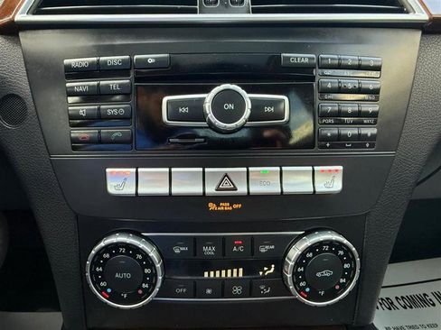 Used 2013 Mercedes-Benz C 300 4MATIC Sedan image 38
