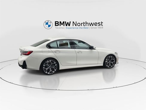 Used 2025 BMW 330i xDrive 330i xDrive w/ M Sport Package image 4