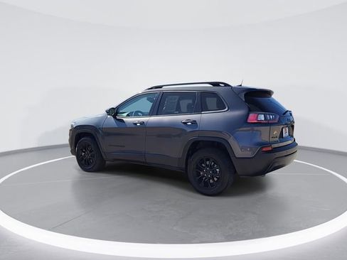 Used 2023 Jeep Cherokee Altitude Lux AWD/4WD image 7