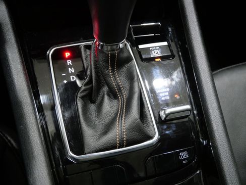 Used 2022 Jeep Compass Limited w/ Sun and Sound Group image 24