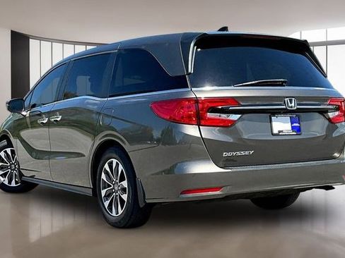 Certified 2022 Honda Odyssey EX-L image 4