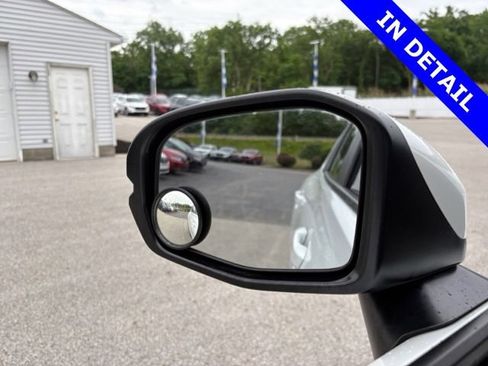 Certified 2024 Honda HR-V LX image 38