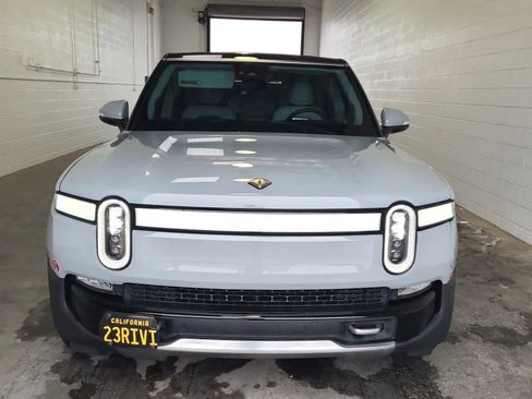 Used 2023 Rivian R1S Adventure AWD/4WD image 2
