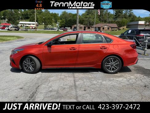 Used 2022 Kia Forte GT-Line w/ GT-Line Premium Package FWD image 9