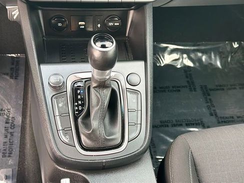 Certified 2023 Hyundai Kona SEL w/ Convenience Package FWD image 16