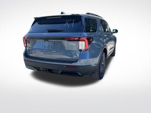 New 2026 Ford Explorer ST-Line w/ ST-Line Street Pack RWD image 5
