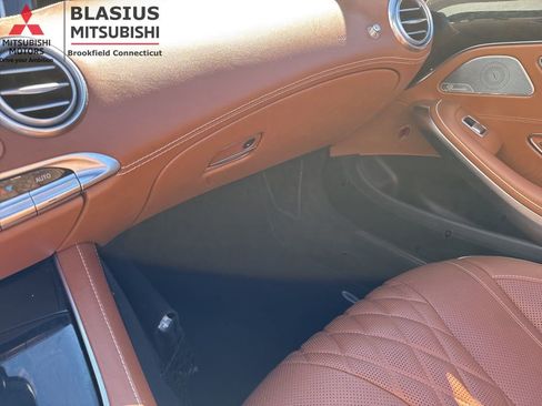 Used 2017 Mercedes-Benz S 550 Cabriolet image 28