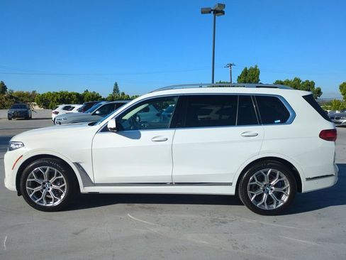 Used 2020 BMW X7 xDrive40i w/ Premium Package image 9