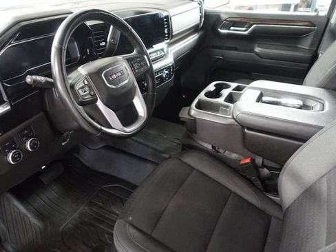 Used 2023 GMC Sierra 1500 SLE AWD/4WD image 10