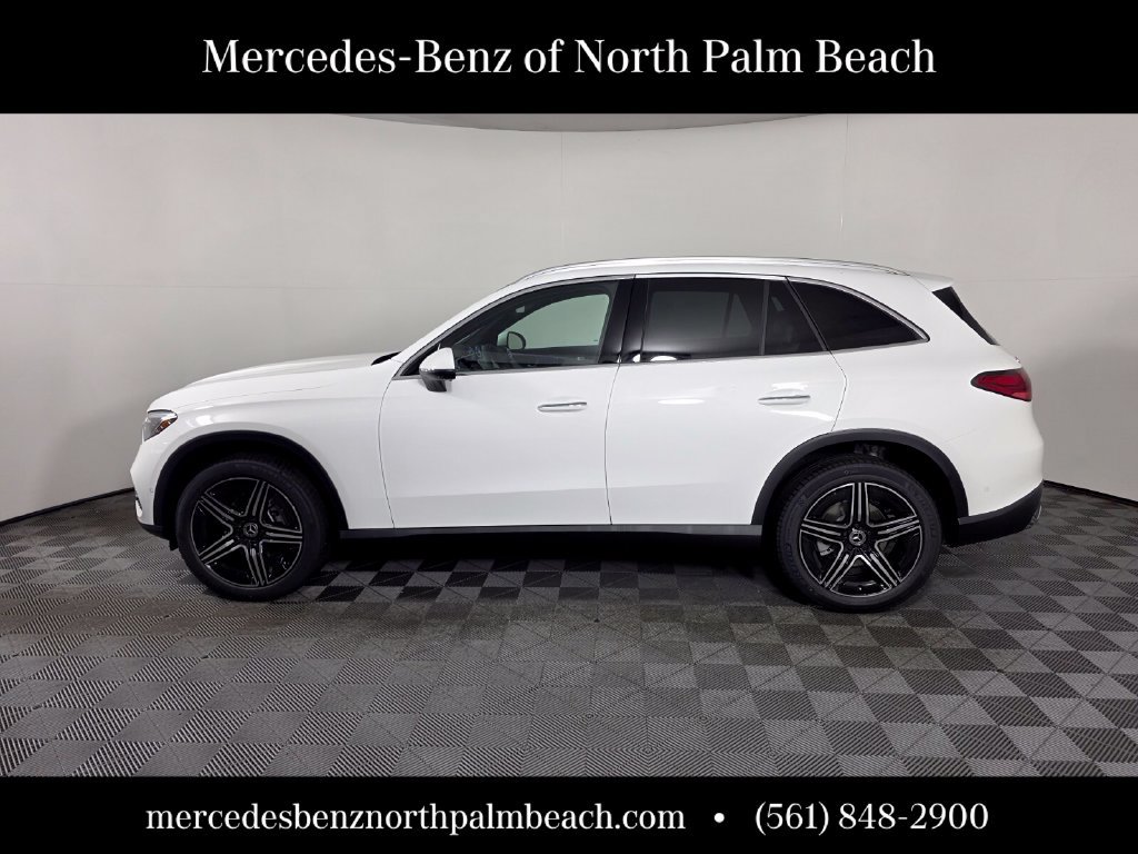 New 2027 Mercedes-Benz GLC 300 image 3