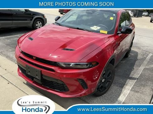 Used 2023 Dodge Hornet GT Plus w/ GT Blacktop Package AWD/4WD image 1
