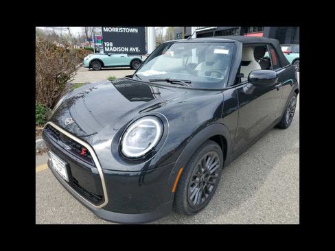 New 2026 MINI Cooper S image 2