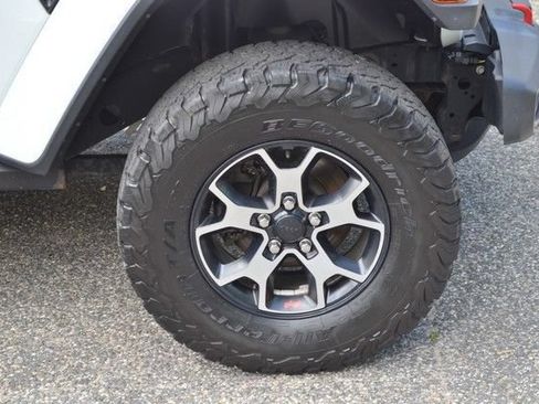 Used 2019 Jeep Wrangler Rubicon AWD/4WD image 10