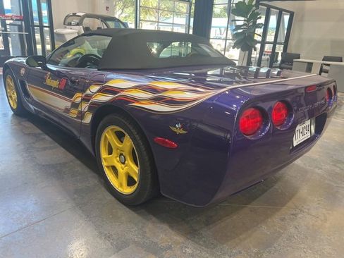 Used 1998 Chevrolet Corvette Convertible w/ Memory Pkg RWD image 5