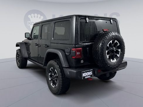 Used 2024 Jeep Wrangler Unlimited Rubicon w/ Technology Group AWD/4WD image 4