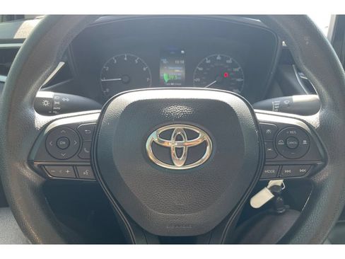 Used 2023 Toyota Corolla LE FWD image 30