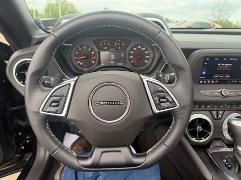Used 2024 Chevrolet Camaro LT RWD image 18