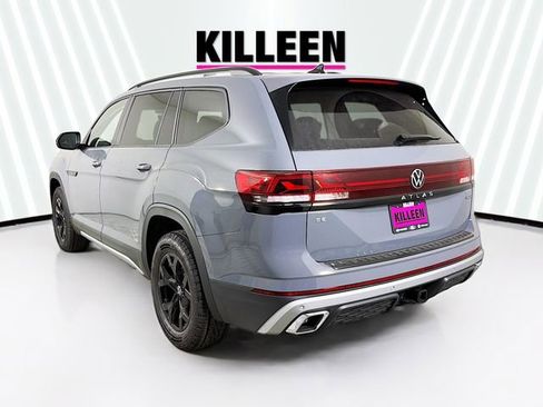 New 2026 Volkswagen Atlas Peak Edition AWD/4WD image 5