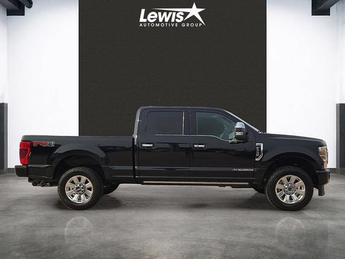 Used 2021 Ford F250 Platinum w/ FX4 Off-Road Package AWD/4WD image 5