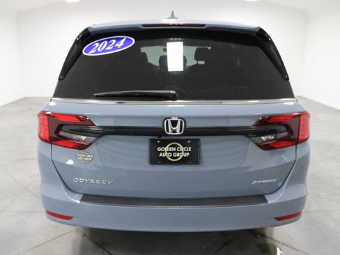Used 2024 Honda Odyssey Sport image 8