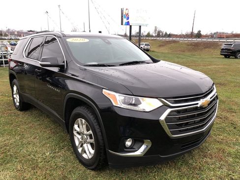 Used 2020 Chevrolet Traverse LT w/ LPO, Cargo Package image 7