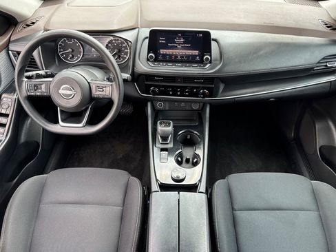 Used 2023 Nissan Rogue S image 13