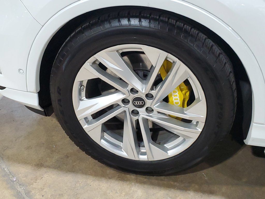 Used 2022 Audi Q7 3.0T Premium Plus AWD/4WD image 41