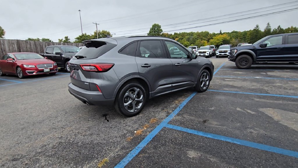 Certified 2023 Ford Escape ST-Line AWD/4WD image 20