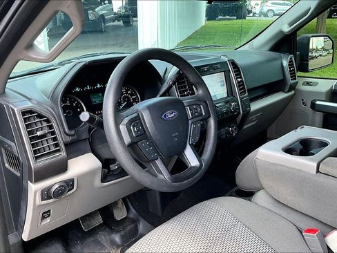 Used 2019 Ford F150 XLT RWD image 4
