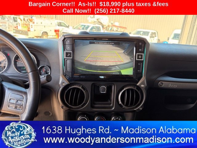 Used 2016 Jeep Wrangler Unlimited Sport w/ Max Tow Package AWD/4WD image 12