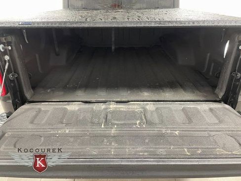 Used 2023 Jeep Gladiator Rubicon w/ Trailer Tow Package image 25