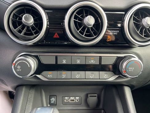 Used 2024 Nissan Sentra SV image 19