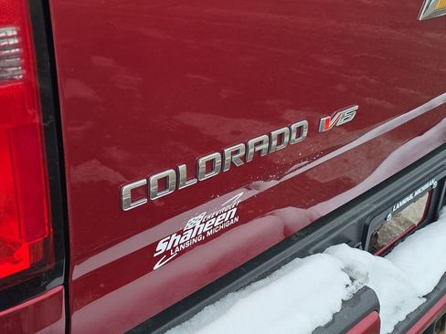 Used 2018 Chevrolet Colorado Z71 image 33