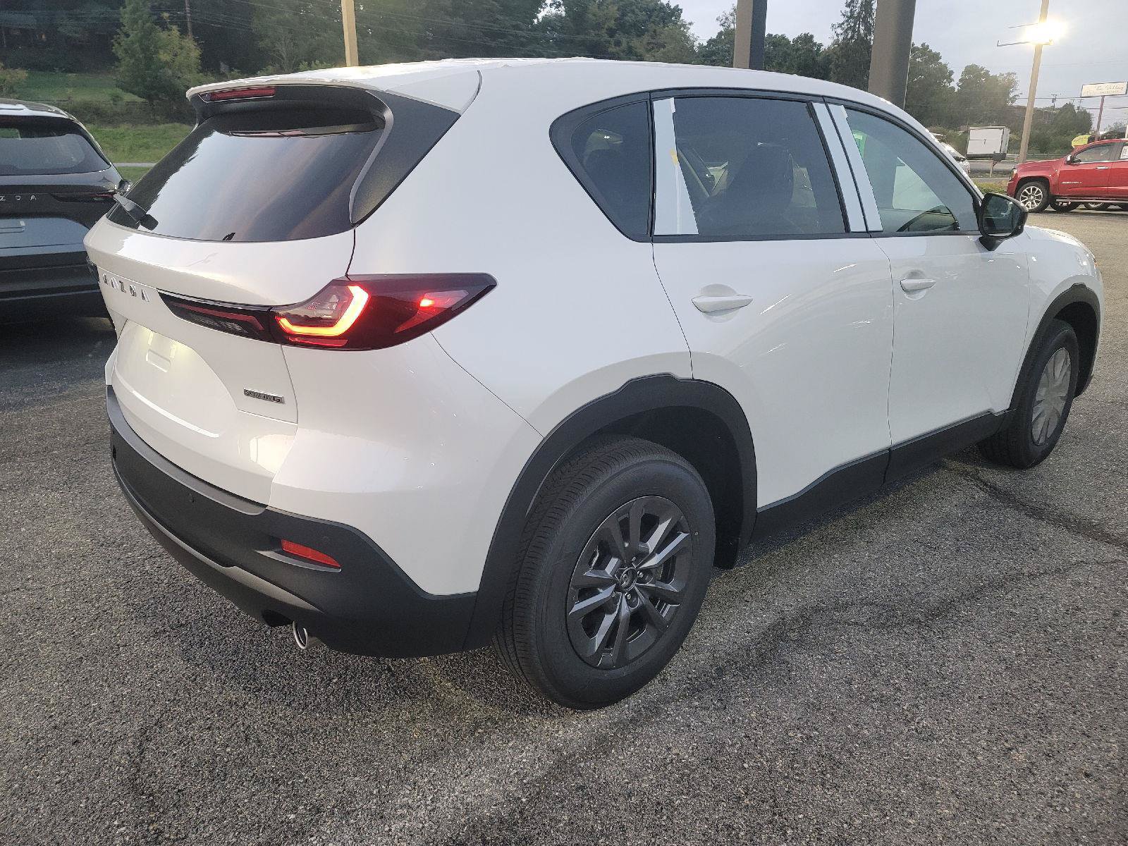 New 2026 MAZDA CX-5 Select AWD/4WD image 35