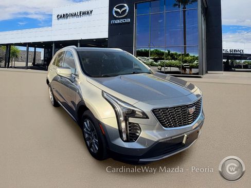 Used 2023 Cadillac XT4 Premium Luxury AWD/4WD image 6