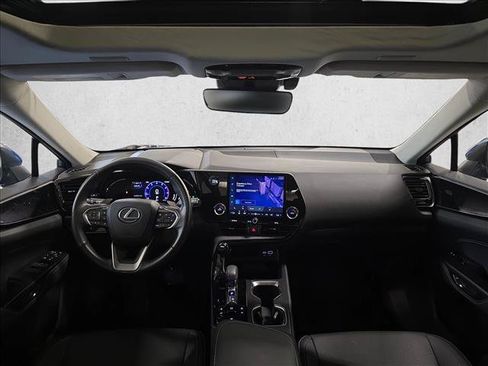 Used 2025 Lexus NX 350 AWD image 9