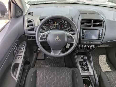 Used 2025 Mitsubishi Outlander Sport AWD image 15
