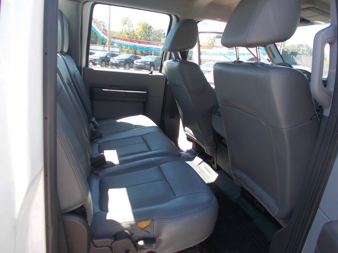 Used 2016 Ford F250 XL w/ Power Equipment Group RWD image 8