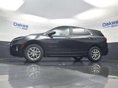 Used 2022 Chevrolet Equinox LT FWD image 39