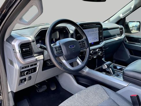 Used 2023 Ford F150 Lightning XLT AWD/4WD image 17