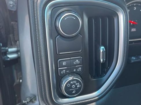 Used 2019 Chevrolet Silverado 1500 High Country w/ Technology Package image 13
