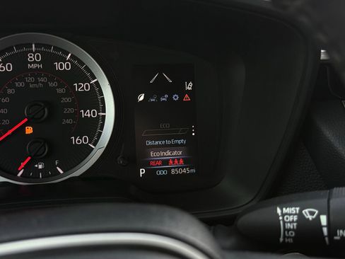Used 2022 Toyota Corolla Cross LE FWD image 36